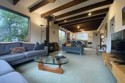 Image de Superbe maison, très bien situé!