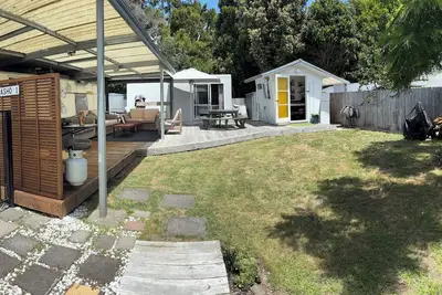 Image de Glamping central Pauanui / parkings pour véhicules de loisirs