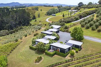 Image de Riverside Matakana appartements de luxe style baches