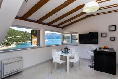 Image de Apartment Mali Skoj - Appartement 2 Chambres avec Vue sur Mer