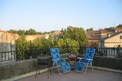 Image de village house with large roof top terrace in Provence