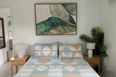 Image de Studio confortable et moderne à la plage de Muri