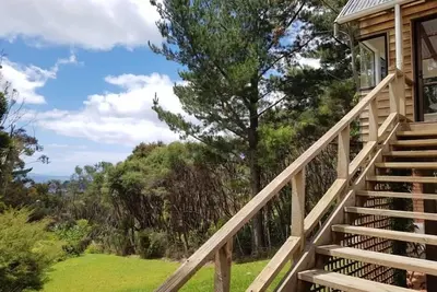 Kereru Cottage - bach privé avec vue sur la mer