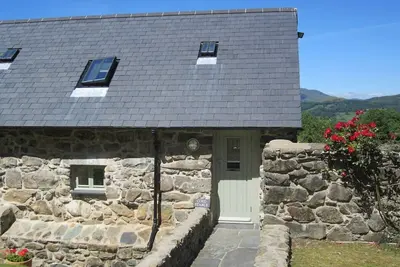 Stable mixte, conversion de grange de caractère de haute qualité, chauffage au sol