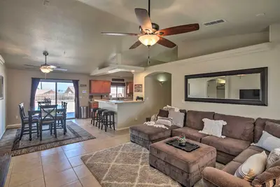 Image de New-Havasu Home avec Paddle Boards + Bikes 2Mi to Beach