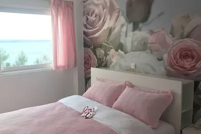 Image de Appartement Boutique de Chalkida en bord de mer pour une famille de 4 à 5 personnes maximum.