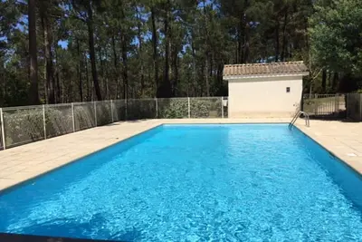 Image de Maison vue sur le Golf, entre lac et océan, vélo, tennis, piscine