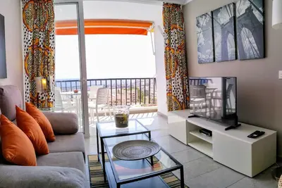 Image de A 5 mn des plages :Appartement Orange trees vue mer panoramique