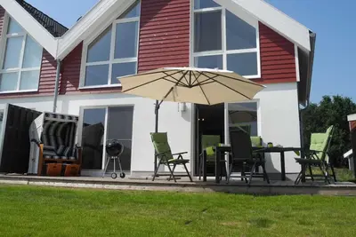 Maison de vacances à l'atmosphère chaleureuse dans le Seepark Nordhorn: mobilier de haute qualité