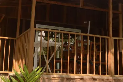 Image de Chalet 3 Chambres  6 adultes Magnolia 50 M² coté forêt Accès Piscine Plage Wifi