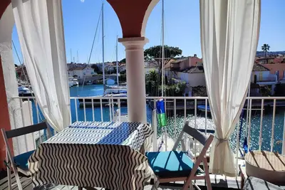 Image de Port Grimaud :La Venise Provencale, vue exceptionelle! \nLuxueux:Ac, ménage inclus.