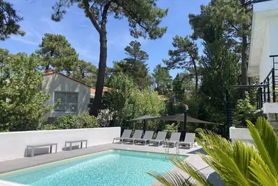 Image de Villa avec piscine - mer, idéale familles\/Villa with pool - sea, ideal families.