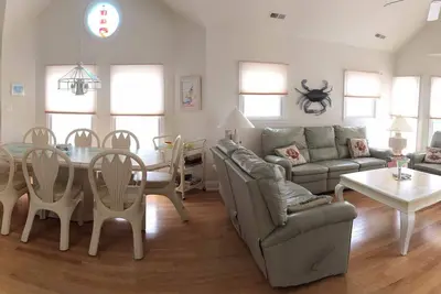 Image de Spectaculaire Townhouse Un bloc de la plage dans la Gold Coast Premier