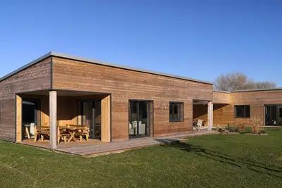 Image de Gîte avec piscine proche mer et golf 3