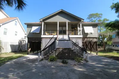 Image de The West Indie Inn ~ Le joyau caché de Folly Beach
