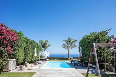 Image de Vues panoramiques sur la mer! Près de la ville de Rethymno, de la plage et des magasins!