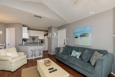 Image de Coastal Chic Condo - Plage de Whitecap