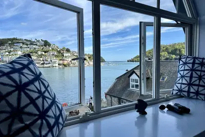 Image de Seascape Riverfront apartment Dartmouth