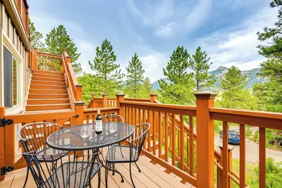 Image de Nouveau! Estes Park Condo w / Deck-3. 4 milles Ă Rmnp!