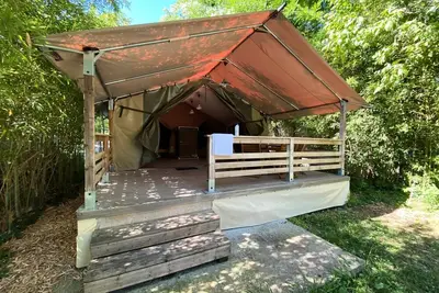 Image de Freeflower Confort 40m² (5p-2ch), sans sanitaires 5 personnes