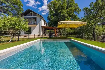 Image de Maison de vacances Kostelj pour 2 - 6 personnes avec 2 chambres Ă coucher - Maison de vacances