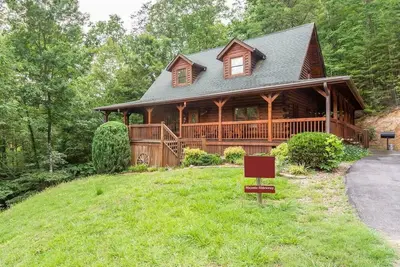 Image de Less than 15 Min 2 Pigeon Forge Parkway/Spacious
