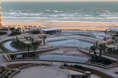 Image de Magnifique phase 2 de Las Palomas, 1 chambre, pour 6 personnes récemment rénovée