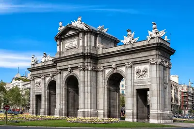 Image de Bel appartement dans la Puerta de Alcalá
