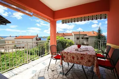 Image de Appartement de vacances Crikvenica pour 2 - 5 personnes avec 2 chambres à coucher - Appartement de v