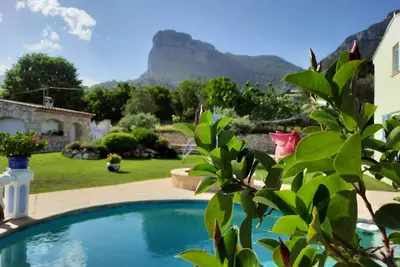 Image de Villa Standing 4 **** Sérénité - Pool-house Climatisation - 7 personnes
