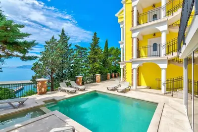 Image de Appartement de vacances Novi Vinodolski pour 2 - 6 personnes avec 2 chambres à coucher - Appartement