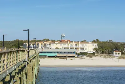 Image de Beach Ez: 2 Br / 2 Ba condo à Oak Island, pour 6 personnes