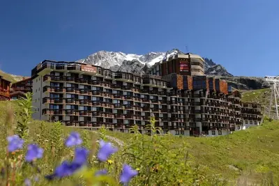 Image de Appartement à Prix Abordable avec Vue sur les Pistes | Accès Direct aux Pistes!
