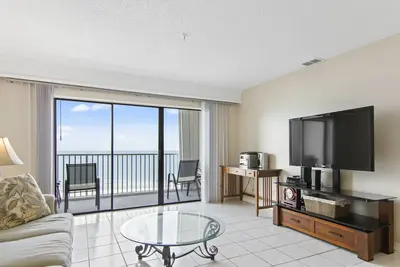Image de Sea Breeze # 502 2br 2ba