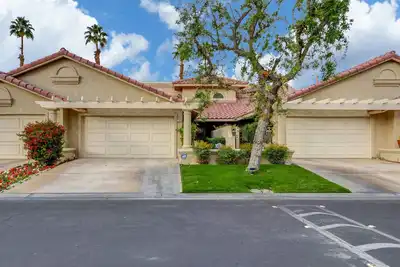 Image de Hou La La! Magnifique Desert Condo Woodhaven Country Club