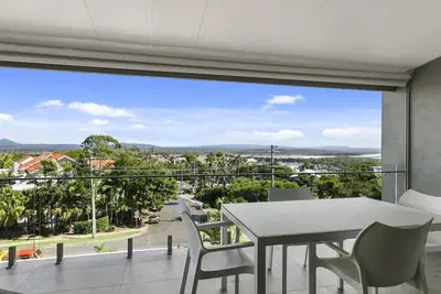 Image de Penthouse exquis avec vue sur la baie de Laguna - Unité 3 Taralla 18 Edgar Bennett Avenue