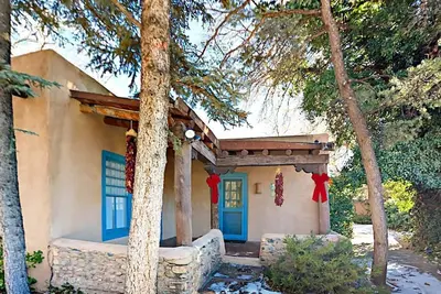 Image de Maison convoitée et Casita, promenade à la Plaza, à manger.