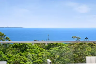 Image de Propriété de luxe à Little Cove - 5 Bayview Woods, 1-7 Bayview Road