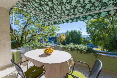 Image de Appartement de vacances Crikvenica pour 2 - 5 personnes avec 2 chambres à coucher - Appartement de v