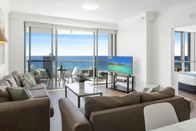 Image de Chevron Renaissance niveau 19 avec une vue imprenable sur l'océan - Convient aux familles