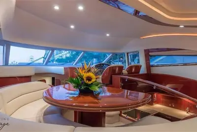 Image de Yacht de luxe ultra de 70 pieds