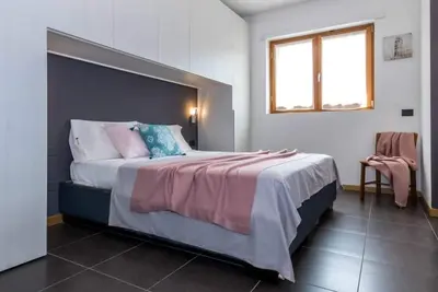 Altido Urban Relax Apartment w/Terrace in a Quiet Area