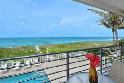 Image de Vue Imprenable Sur L'Ocean Du Balcon PRIVÉ