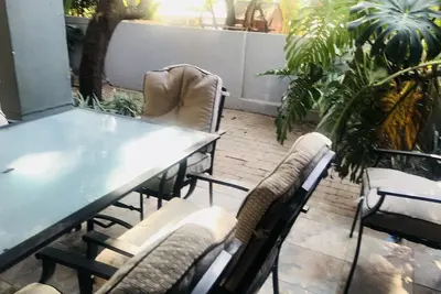 Image de @ maison. Parfait maison à la fois pour les visiteurs à Johannesburg et les habitants