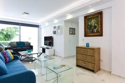 Image de Santa Barbara, Suncity, Luxe 3br, Piscine