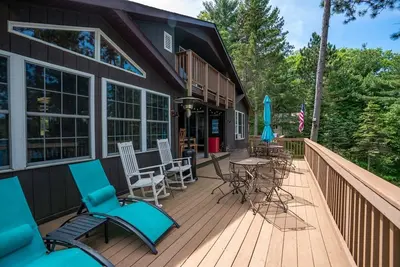 Image de Family Times Ă Pearl Lake! Absolument incroyable vue sur le lac!