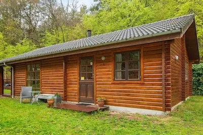 Image de Refuge tranquille avec jacuzzi et sauna-By Traum