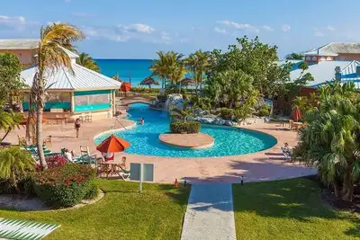 Image de Le secret le mieux gardé des Bahamas! Island Seas Resort une chambre villa. Réservez maintenant