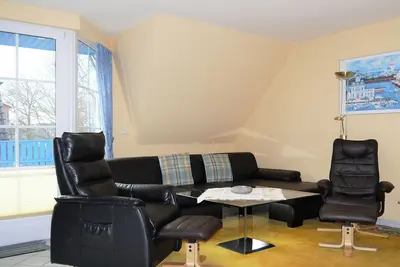Image de confortable appartement en duplex dans le parc du moulin, Wlan, 4 personnes, Loggia Ouest,