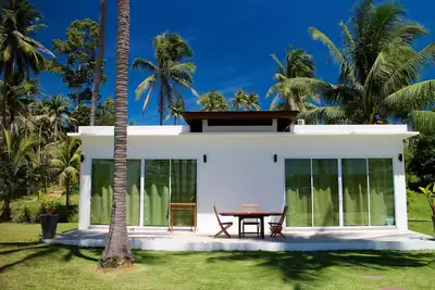 Magnifique front de mer 2 chambres Bungalow